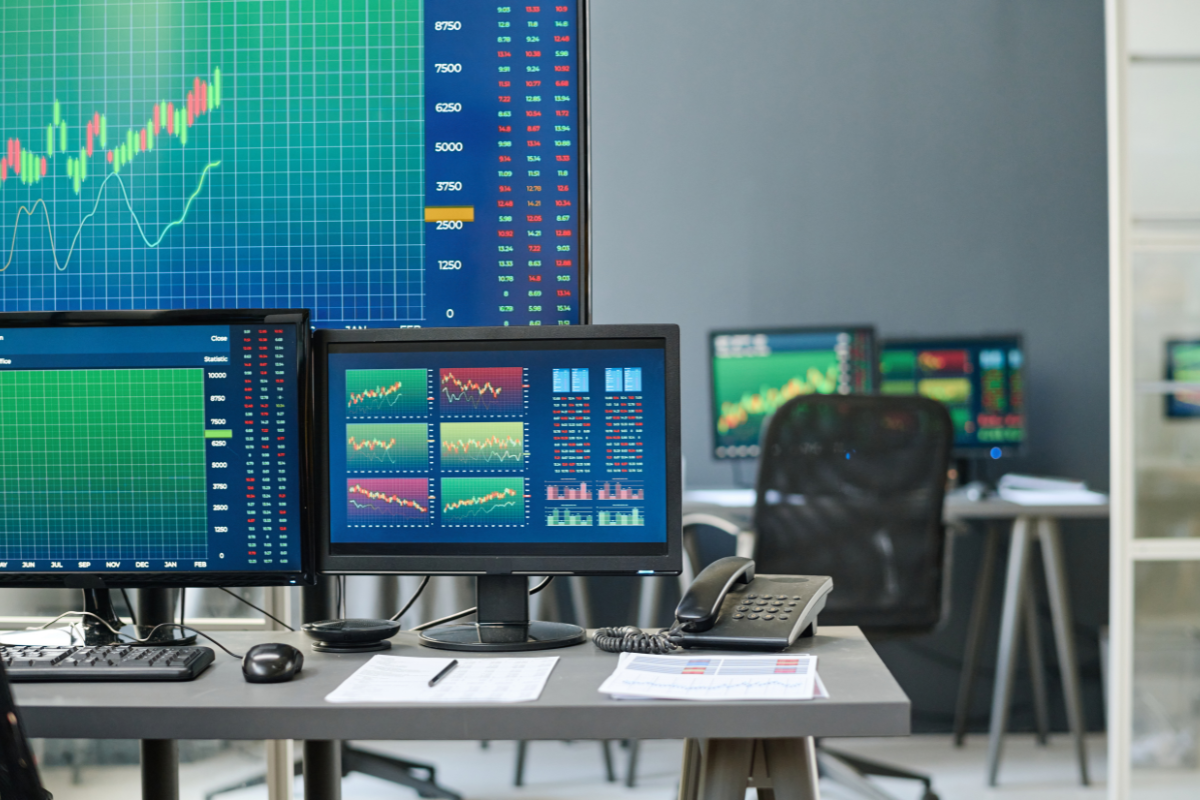 You are currently viewing Which Investment Brokerage in Singapore is Best? Here’s How to Decide